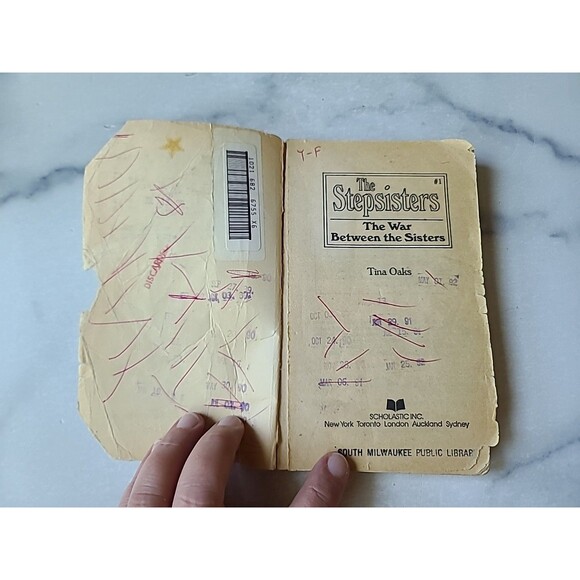 The Stepsisters #1 The War Between Sisters By Tina Oaks Paperback - Picture 2 of 10